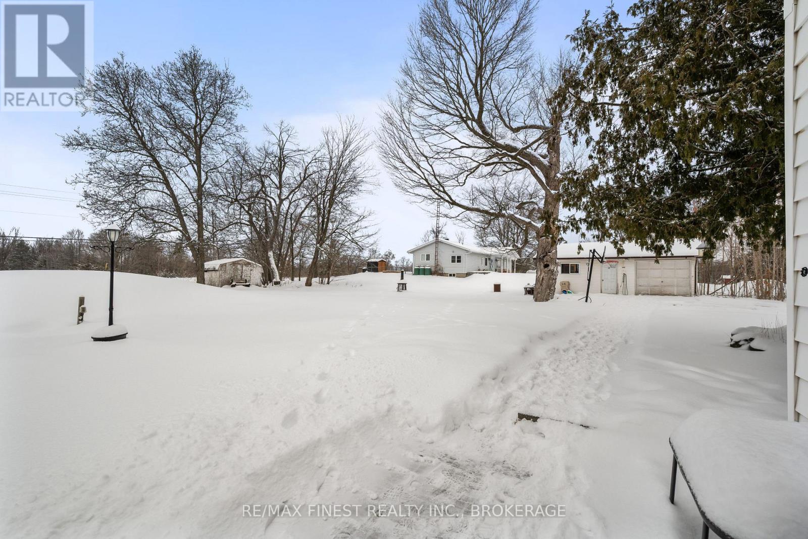 5593 Perth Road Crescent, Frontenac, Ontario  K0H 2L0 - Photo 26 - X12688320