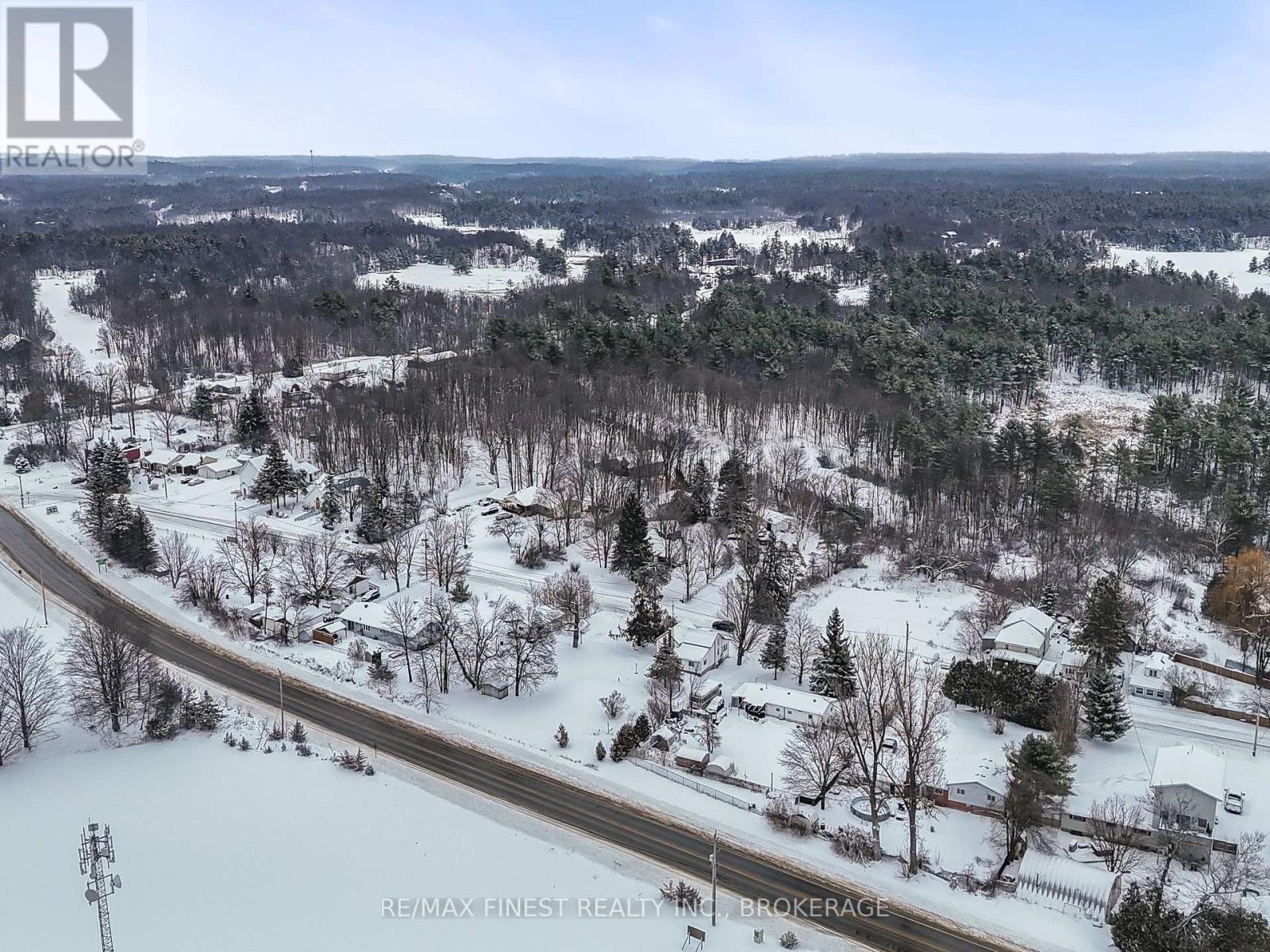 5593 Perth Road Crescent, Frontenac, Ontario  K0H 2L0 - Photo 34 - X12688320