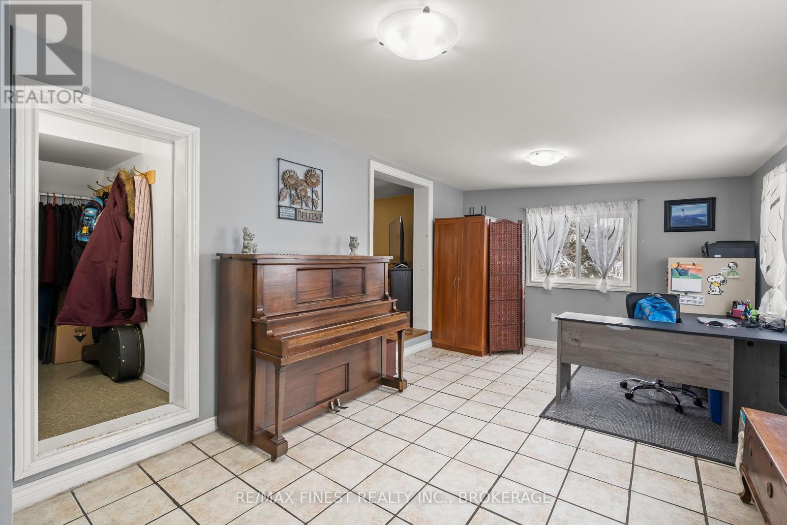 5593 Perth Road Crescent, Frontenac, Ontario  K0H 2L0 - Photo 6 - X12688320