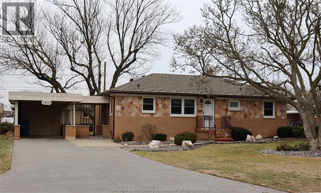 3820 Karen Street, Windsor, Ontario  N9G 1R2 - Photo 1 - 26000820