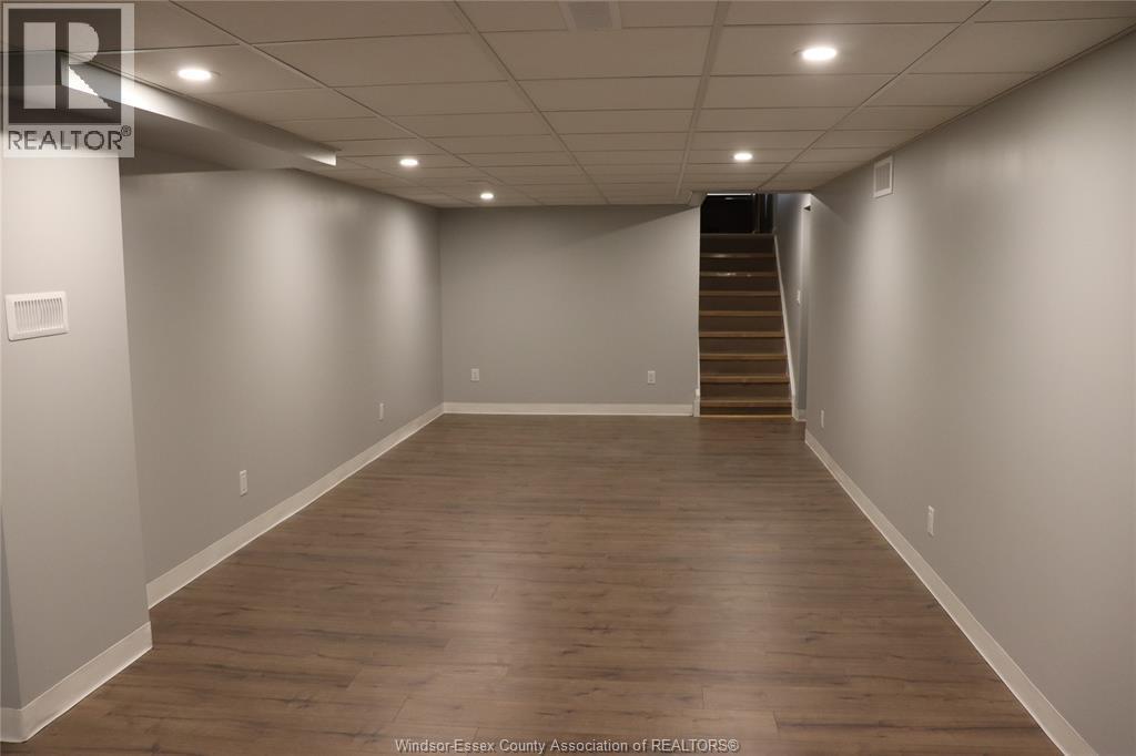 3820 Karen Street, Windsor, Ontario  N9G 1R2 - Photo 12 - 26000820