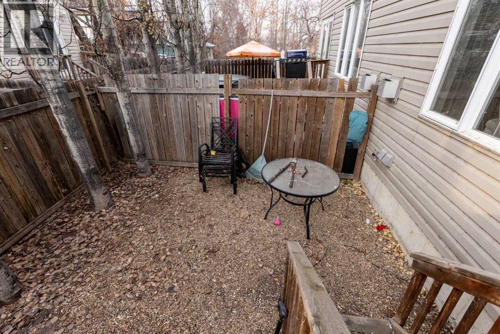 5032 47 Street, Sylvan Lake, Alberta  T4S 1X9 - Photo 34 - A2272539