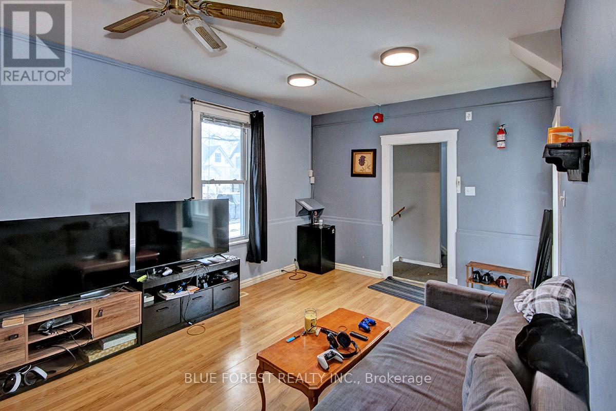 47 Forest Avenue, St. Thomas, Ontario  N5R 2J1 - Photo 10 - X12688398