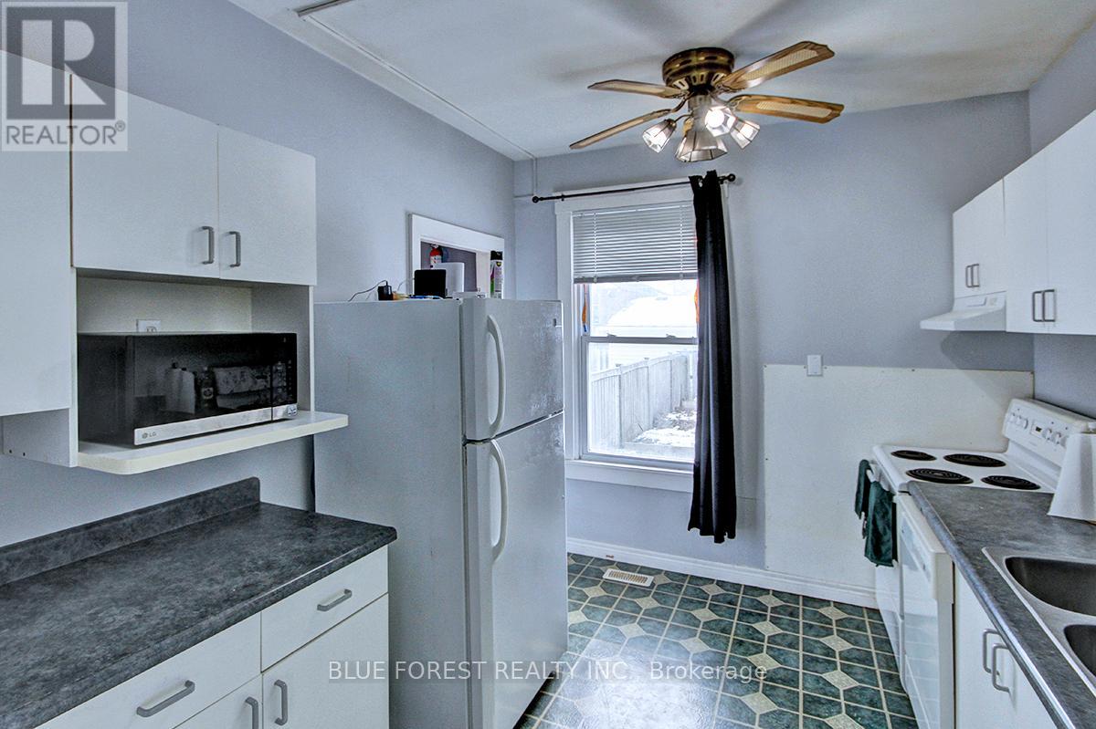 47 Forest Avenue, St. Thomas, Ontario  N5R 2J1 - Photo 13 - X12688398