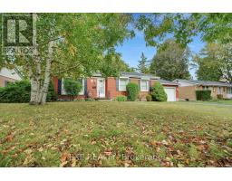 61 LARKSPUR CRESCENT, London North, Ontario