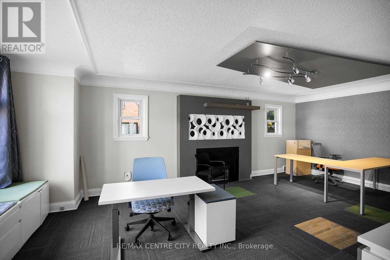 302 Wellington Road, London South, Ontario  N6C 4N9 - Photo 10 - X12688486