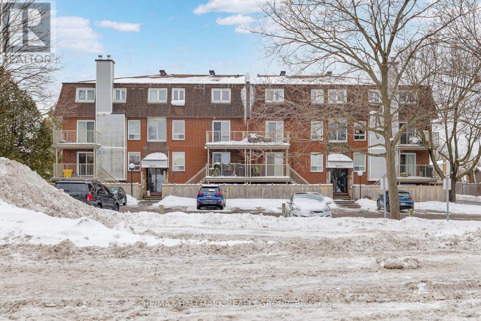 F - 3070 COUNCILLORS WAY, Ottawa, Ontario