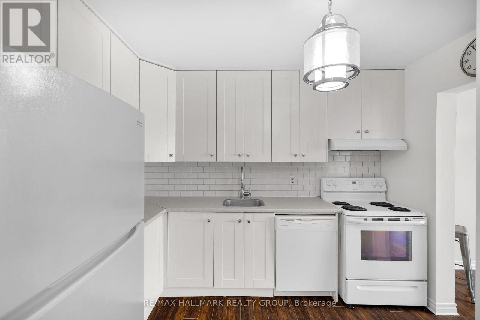 F - 3070 Councillors Way, Ottawa, Ontario  K1T 2S6 - Photo 20 - X12680228