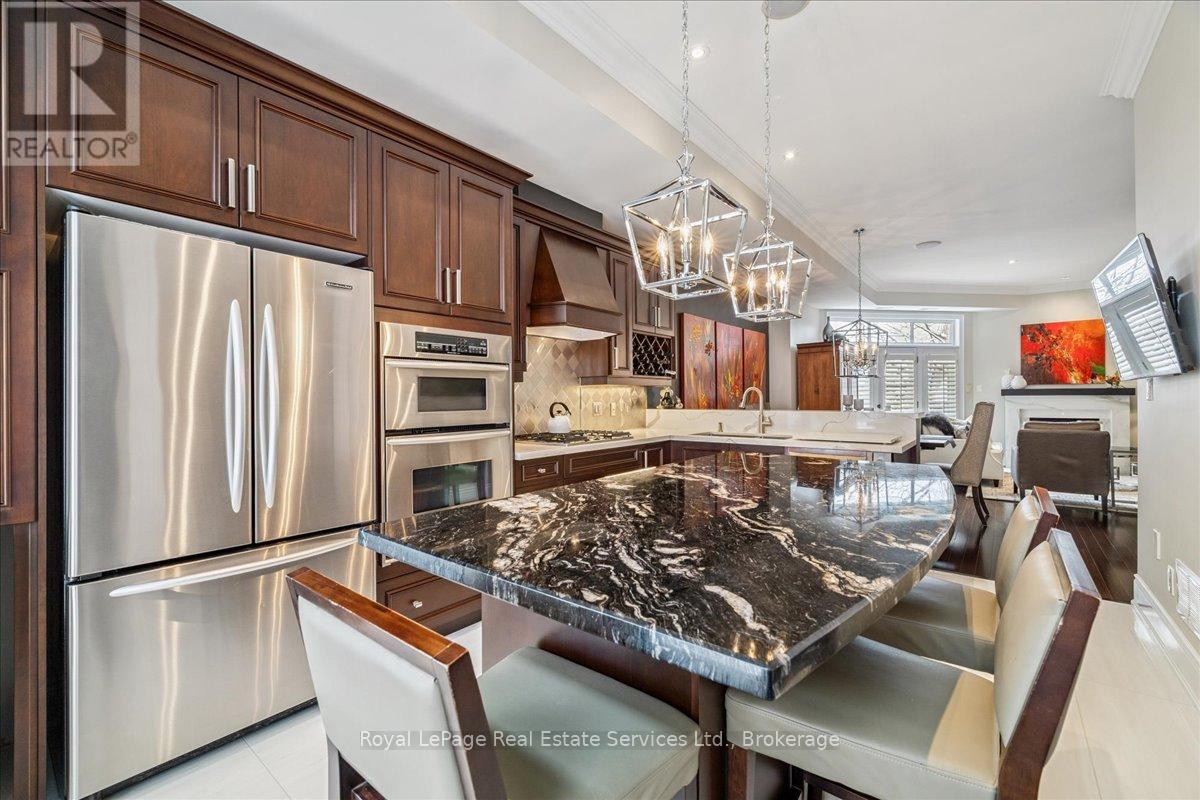 3 - 120 Bronte Road, Oakville, Ontario  L6L 3C1 - Photo 23 - W12688354