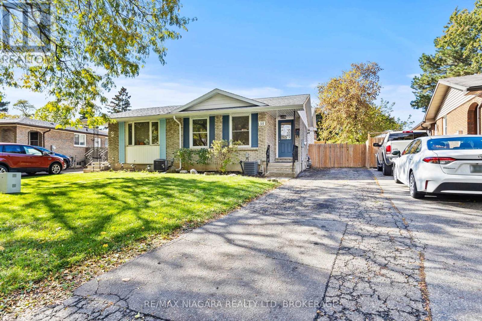 35 Lafayette Drive, St. Catharines, Ontario  L2N 6C1 - Photo 3 - X12688370