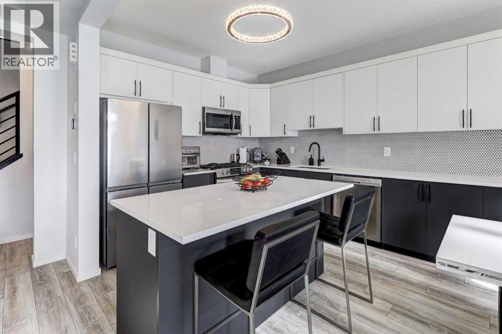 785 Windrow Manor Sw, Airdrie, Alberta  T4B 5H6 - Photo 4 - A2278461