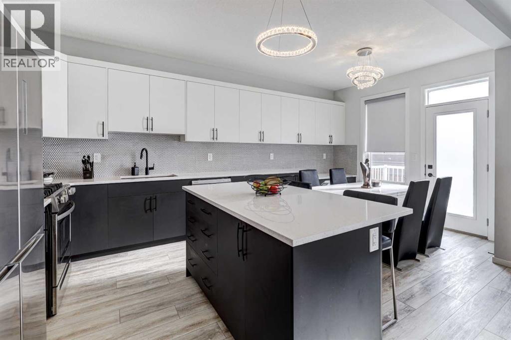 785 Windrow Manor Sw, Airdrie, Alberta  T4B 5H6 - Photo 5 - A2278461