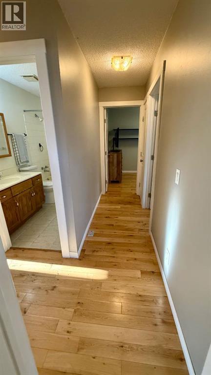 313 3 Avenue W, Hanna, Alberta  T0J 1P0 - Photo 17 - A2256645