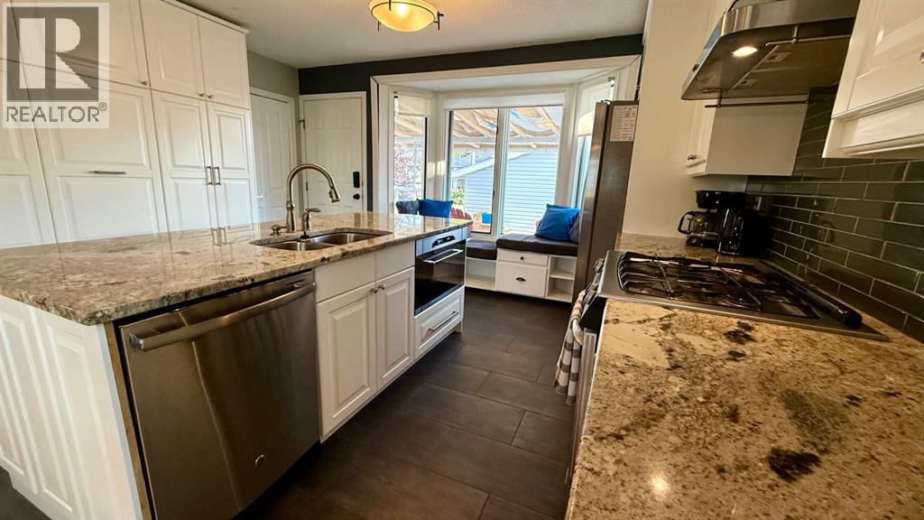 313 3 Avenue W, Hanna, Alberta  T0J 1P0 - Photo 8 - A2256645