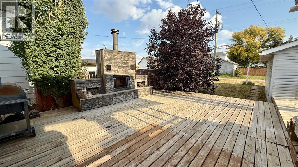 313 3 Avenue W, Hanna, Alberta  T0J 1P0 - Photo 33 - A2256645