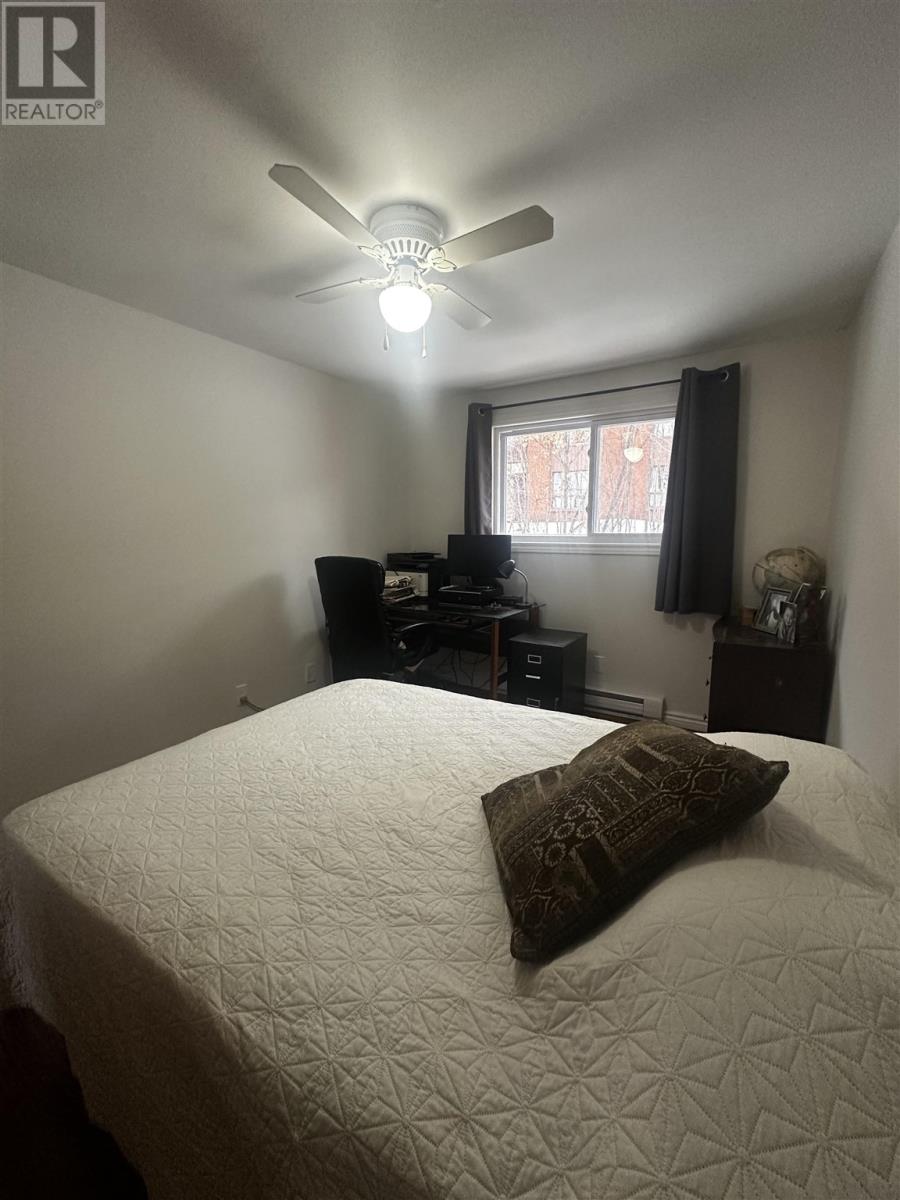 18 Capital Pl, Elliot Lake, Ontario  P5A 2P8 - Photo 15 - SM260087