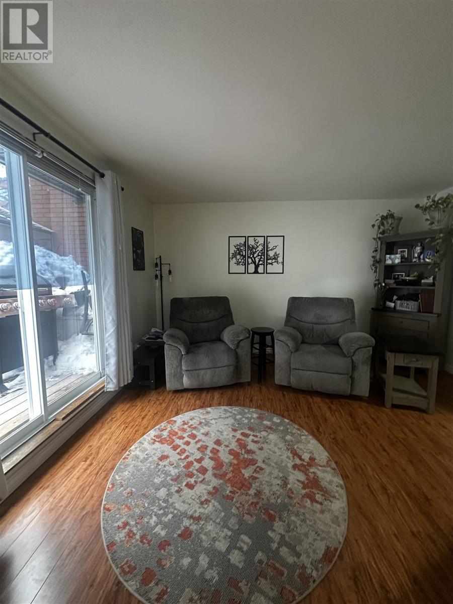 18 Capital Pl, Elliot Lake, Ontario  P5A 2P8 - Photo 6 - SM260087