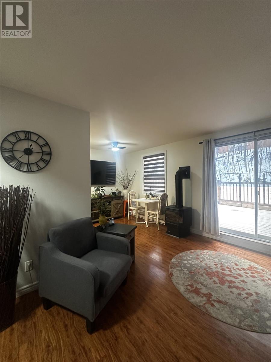 18 Capital Pl, Elliot Lake, Ontario  P5A 2P8 - Photo 8 - SM260087