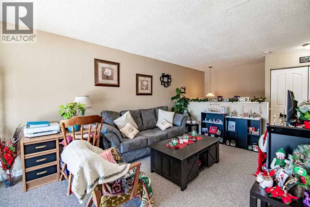 4804 46 Avenue, Innisfail, Alberta  T4G 1P2 - Photo 11 - A2278184