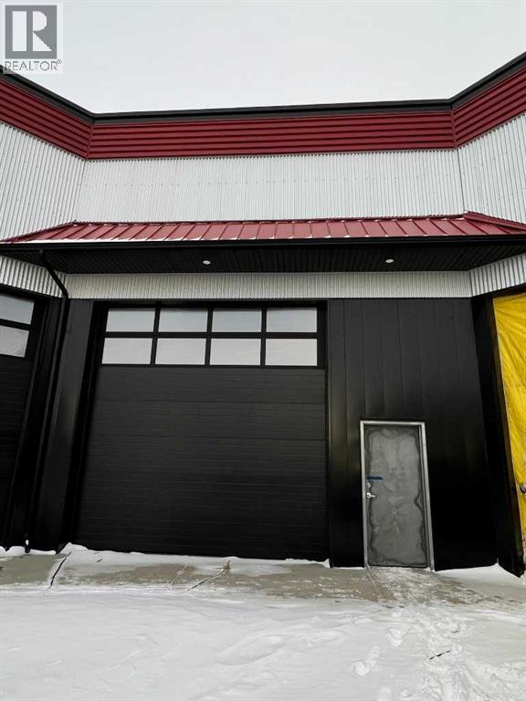 3, 30 Thevenaz Industrial Trail, Sylvan Lake, Alberta  T4S 0B6 - Photo 1 - A2278229