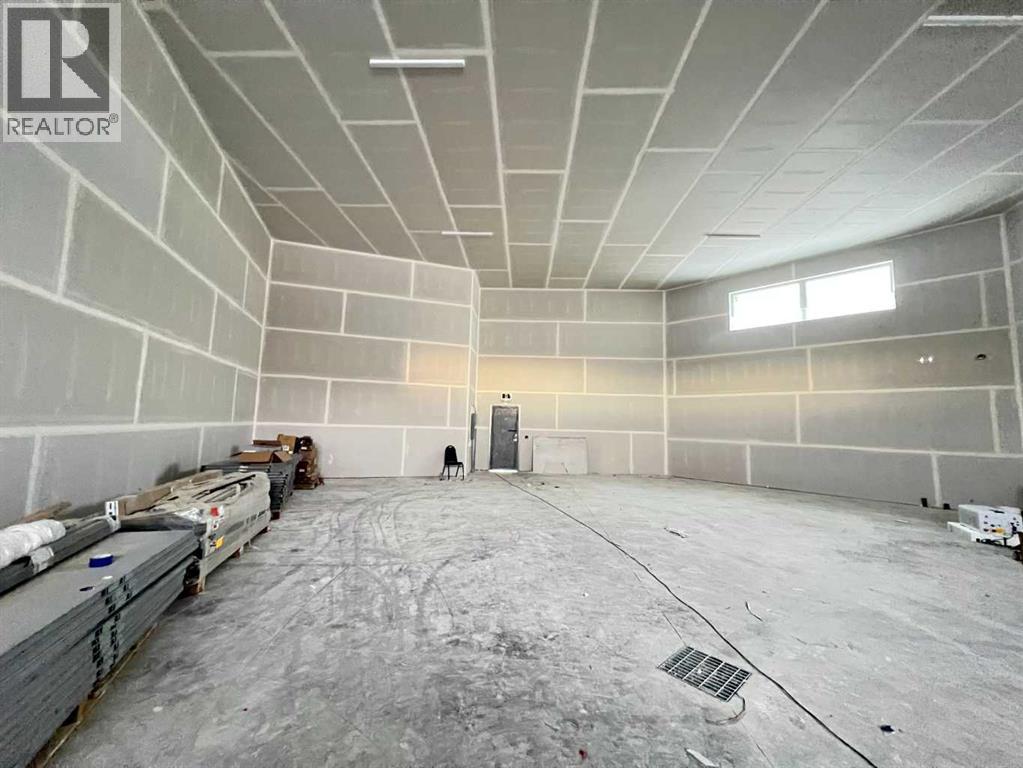 3, 30 Thevenaz Industrial Trail, Sylvan Lake, Alberta  T4S 0B6 - Photo 6 - A2278229