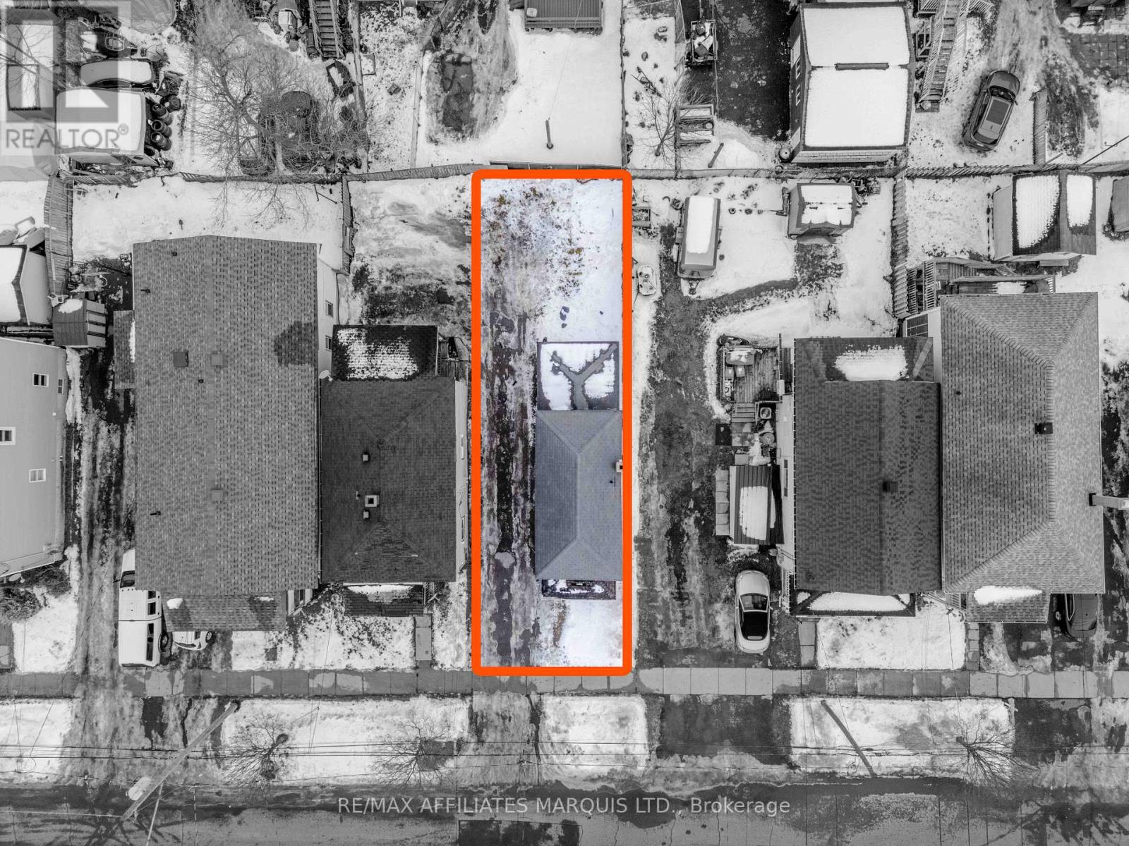 221 Carleton Street, Cornwall, Ontario  K6H 4X5 - Photo 7 - X12688508