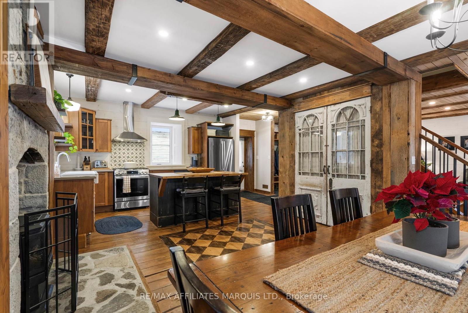 16950 County Rd 18 Road, South Stormont, Ontario  K0C 2A0 - Photo 13 - X12688514