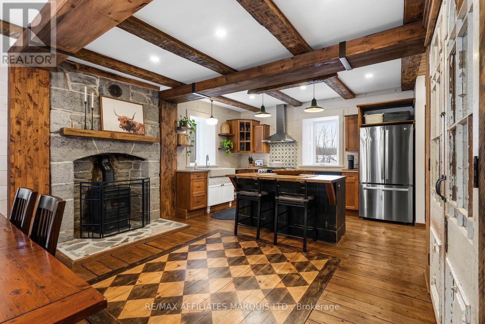 16950 County Rd 18 Road, South Stormont, Ontario  K0C 2A0 - Photo 14 - X12688514