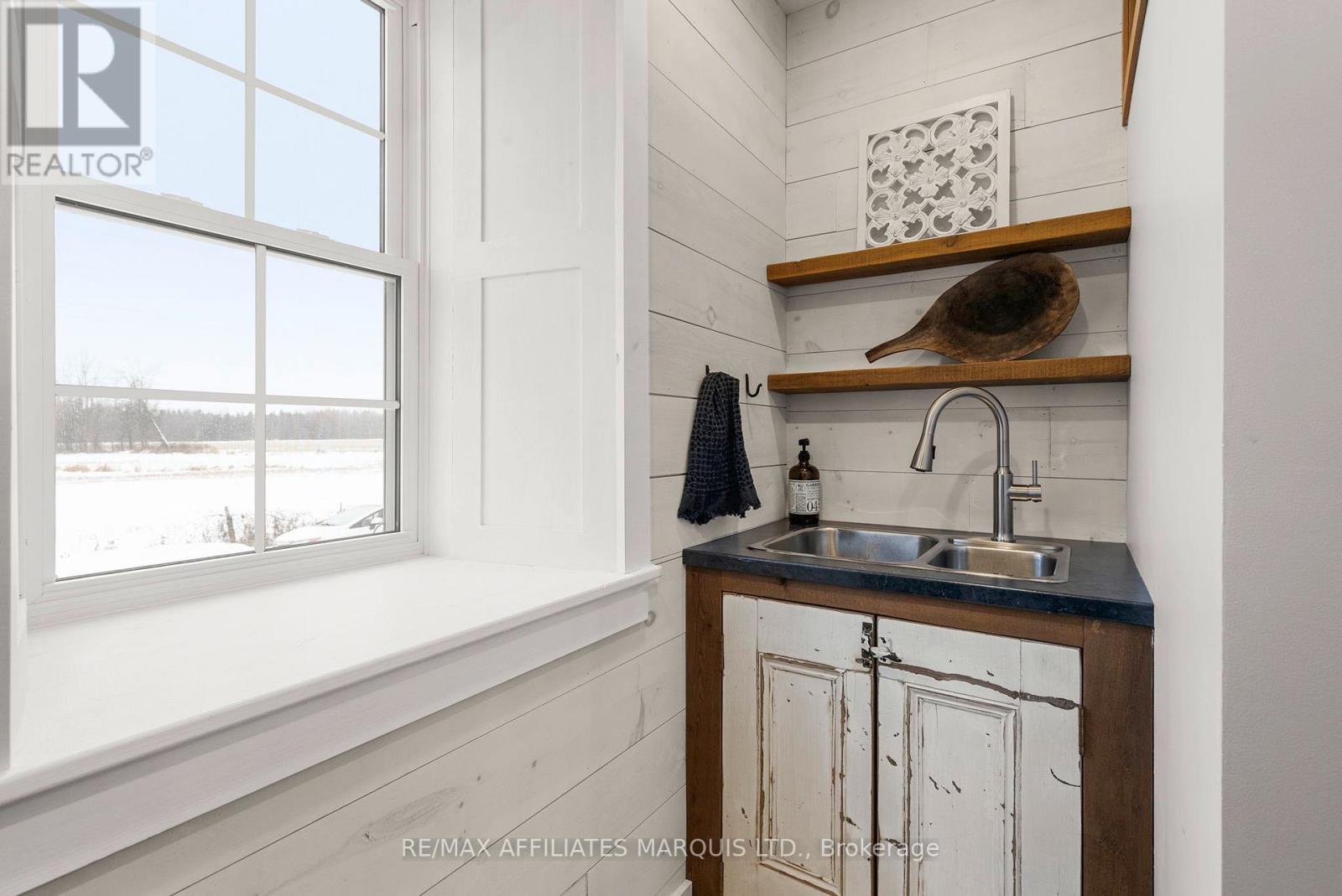 16950 County Rd 18 Road, South Stormont, Ontario  K0C 2A0 - Photo 27 - X12688514