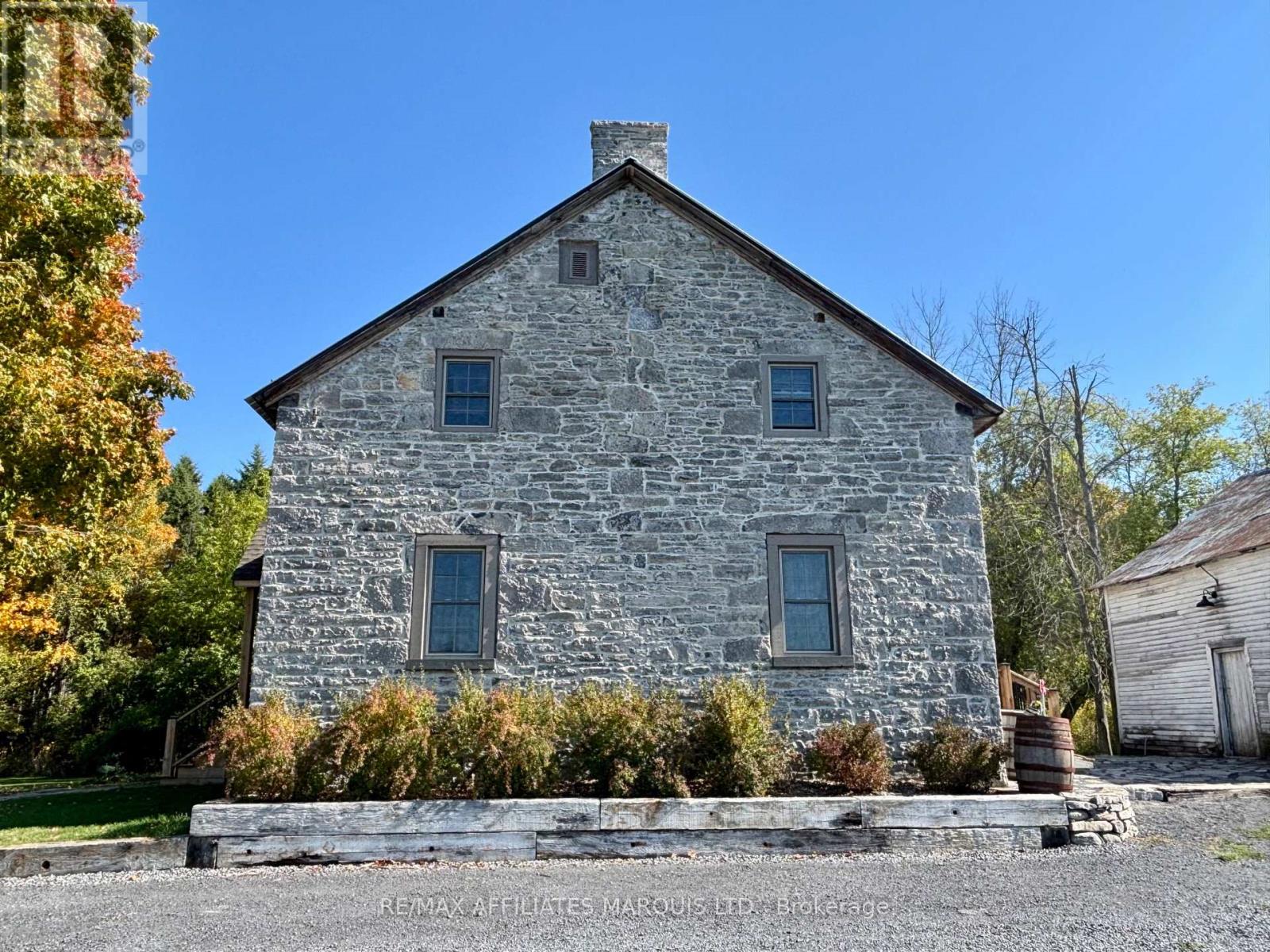 16950 County Rd 18 Road, South Stormont, Ontario  K0C 2A0 - Photo 3 - X12688514