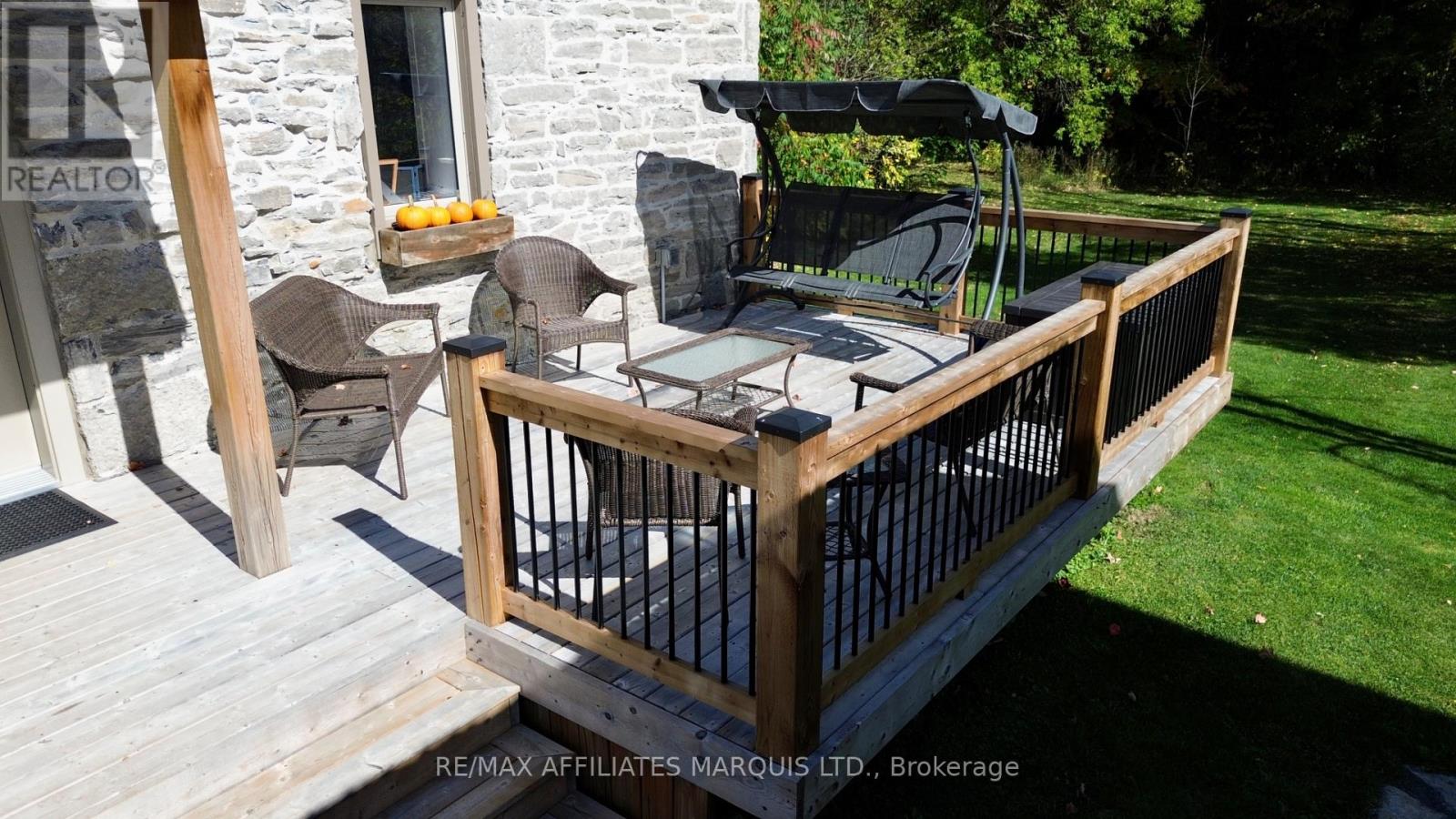 16950 County Rd 18 Road, South Stormont, Ontario  K0C 2A0 - Photo 47 - X12688514