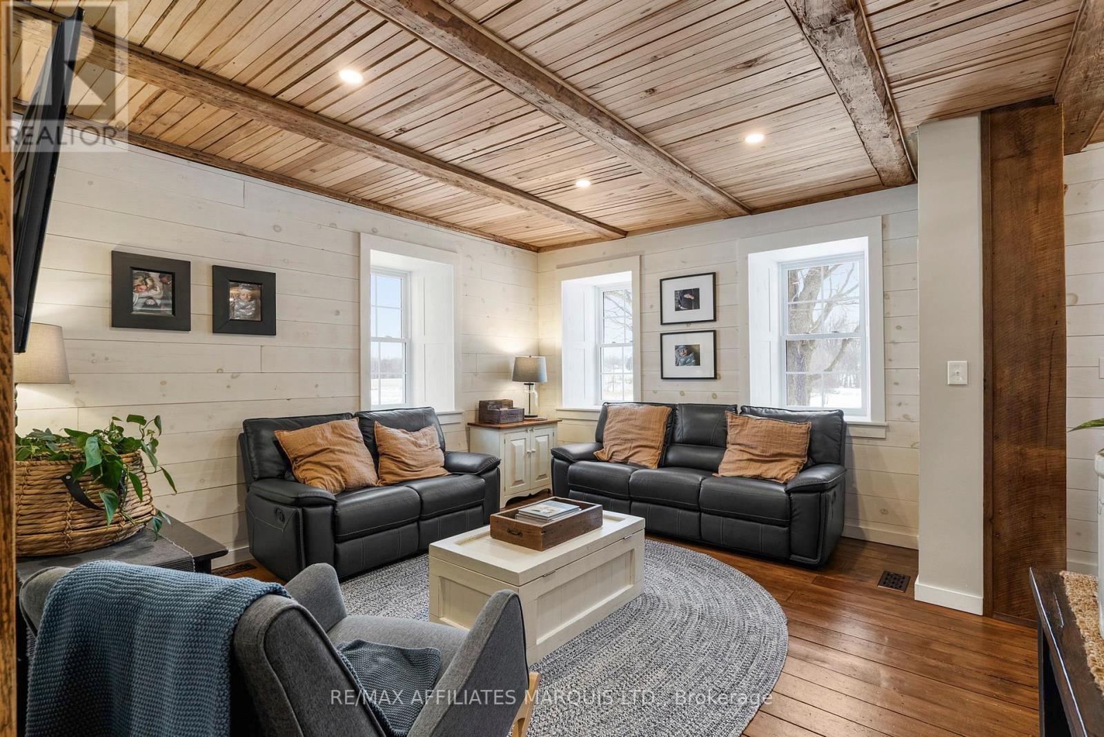 16950 County Rd 18 Road, South Stormont, Ontario  K0C 2A0 - Photo 9 - X12688514