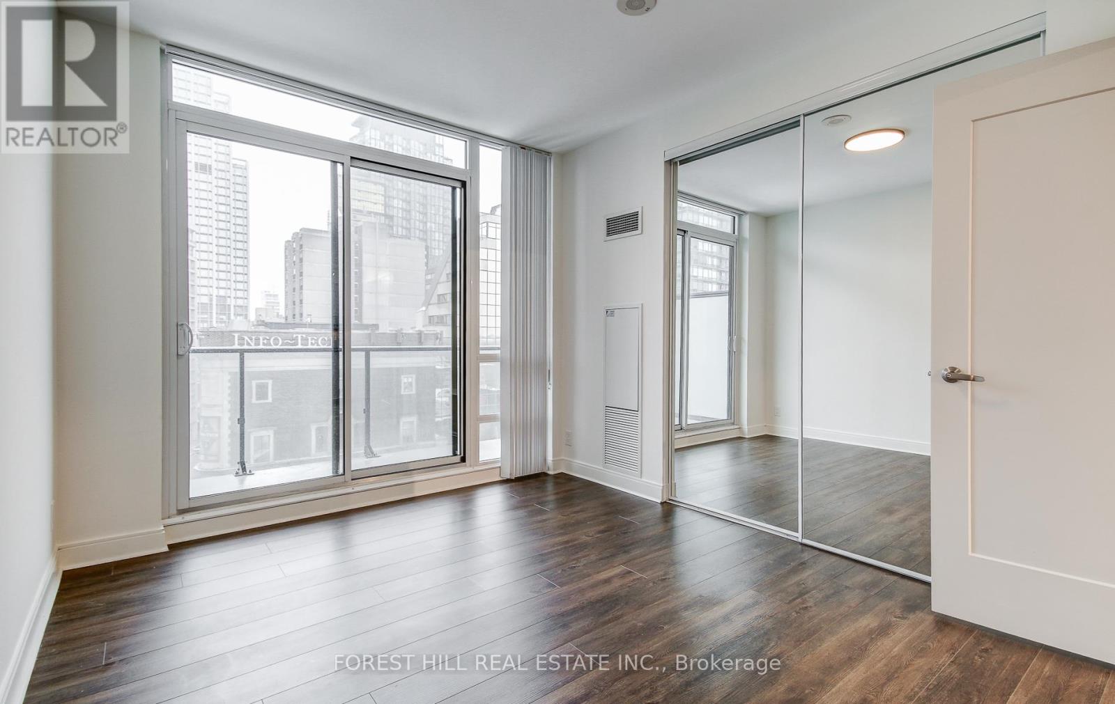 902 - 825 Church Street, Toronto, Ontario  M4W 3Z4 - Photo 32 - C12688384