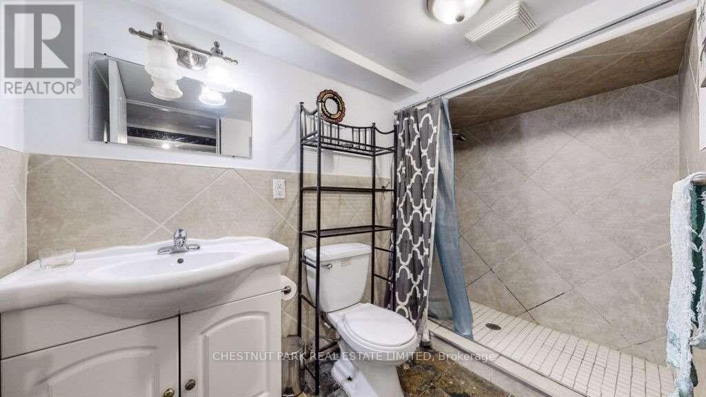 114 Colin Avenue, Toronto, Ontario  M5P 2C3 - Photo 18 - C12688444