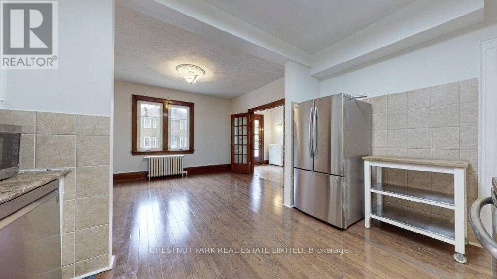 114 Colin Avenue, Toronto, Ontario  M5P 2C3 - Photo 9 - C12688444