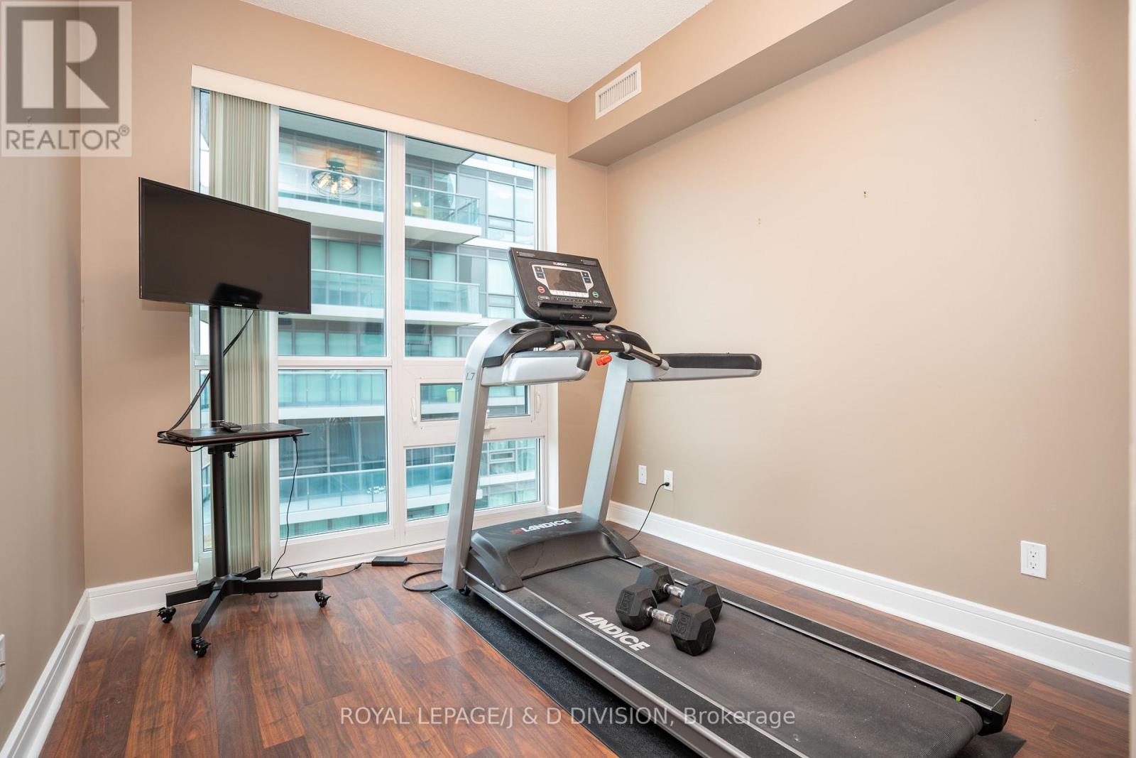 824 - 35 Brian Peck Crescent, Toronto, Ontario  M4G 0A5 - Photo 20 - C12688454