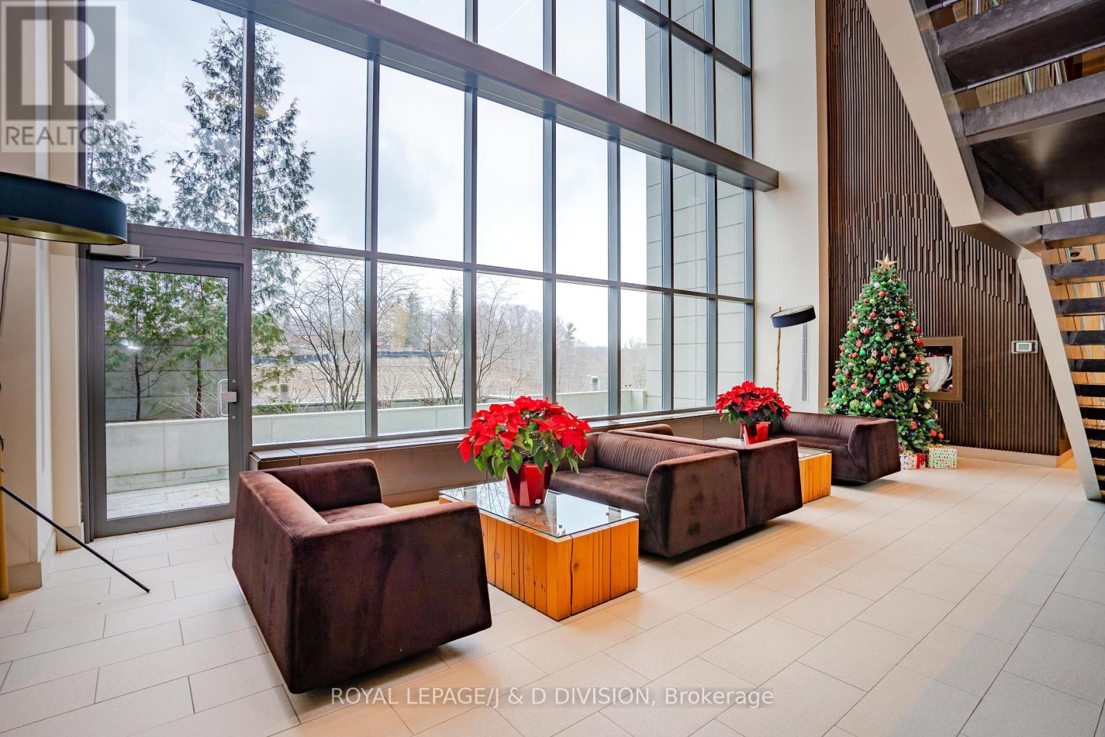 824 - 35 Brian Peck Crescent, Toronto, Ontario  M4G 0A5 - Photo 25 - C12688454