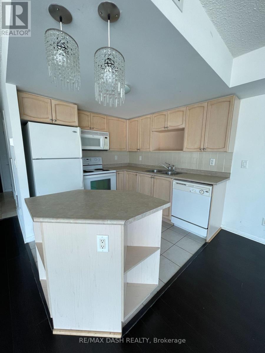 1803 - 18 Yonge Street, Toronto, Ontario  M5E 1R4 - Photo 3 - C12688460