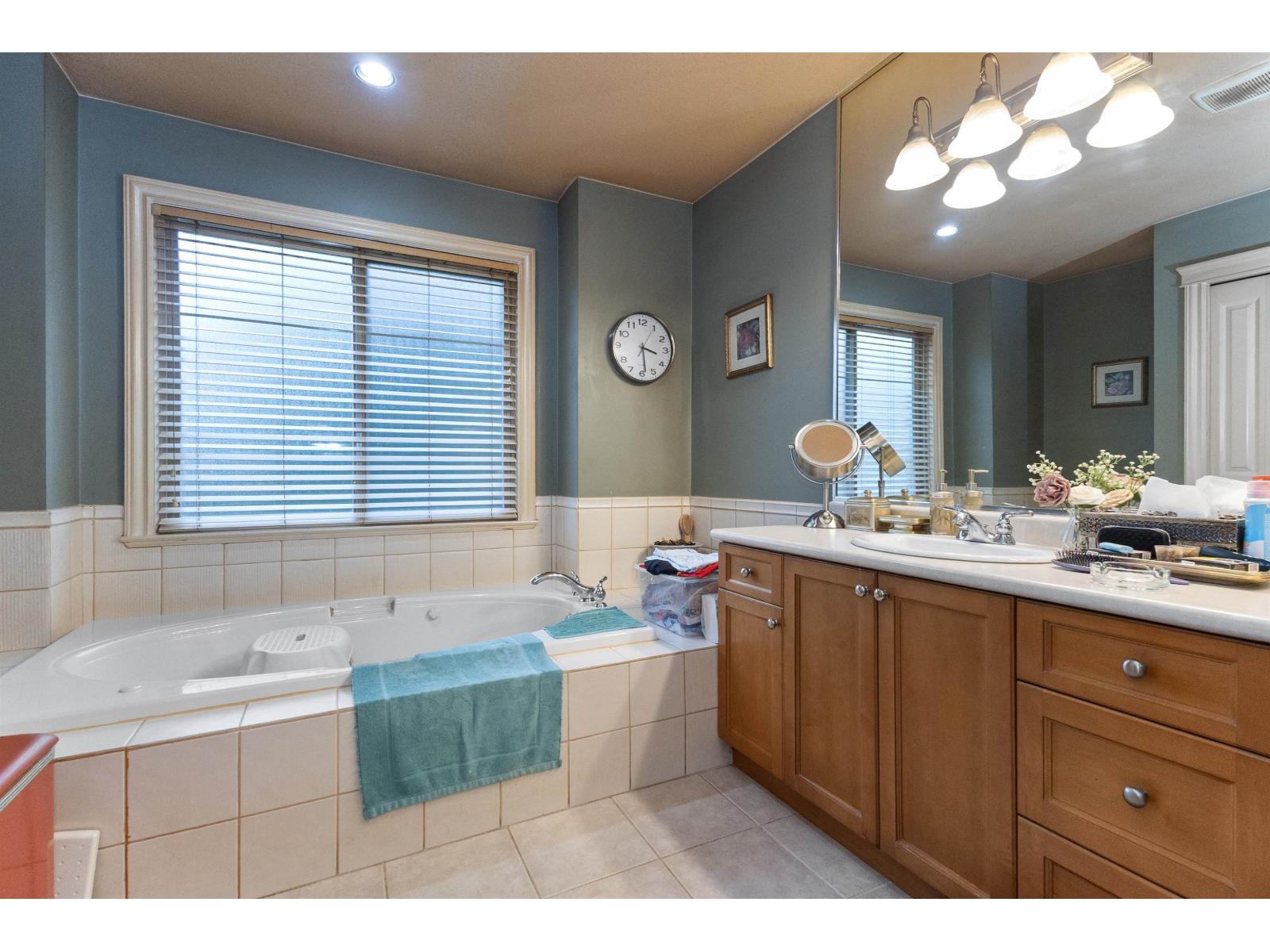 12038 59 Avenue, Surrey, British Columbia  V3X 3L3 - Photo 32 - R3074351