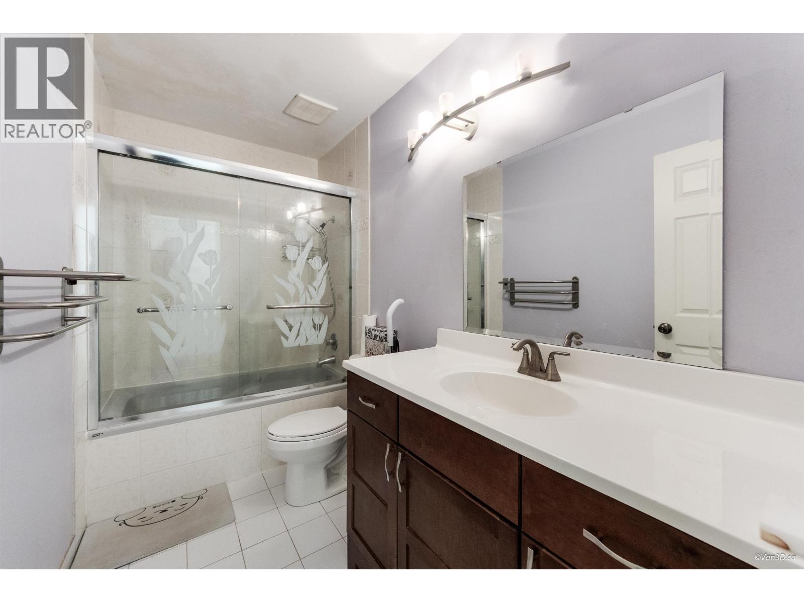 7305 Coronado Drive, Burnaby, British Columbia  V5A 1P9 - Photo 14 - R3071524