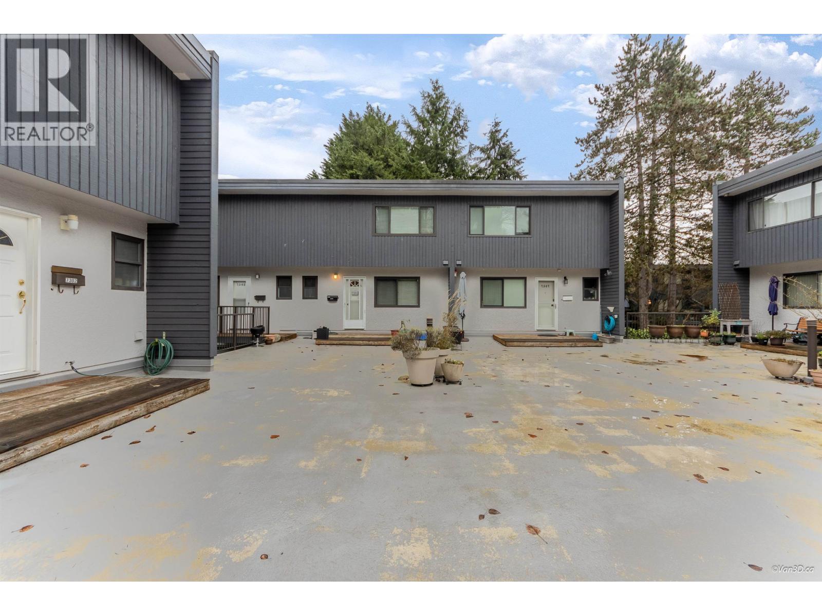 7305 Coronado Drive, Burnaby, British Columbia  V5A 1P9 - Photo 29 - R3071524