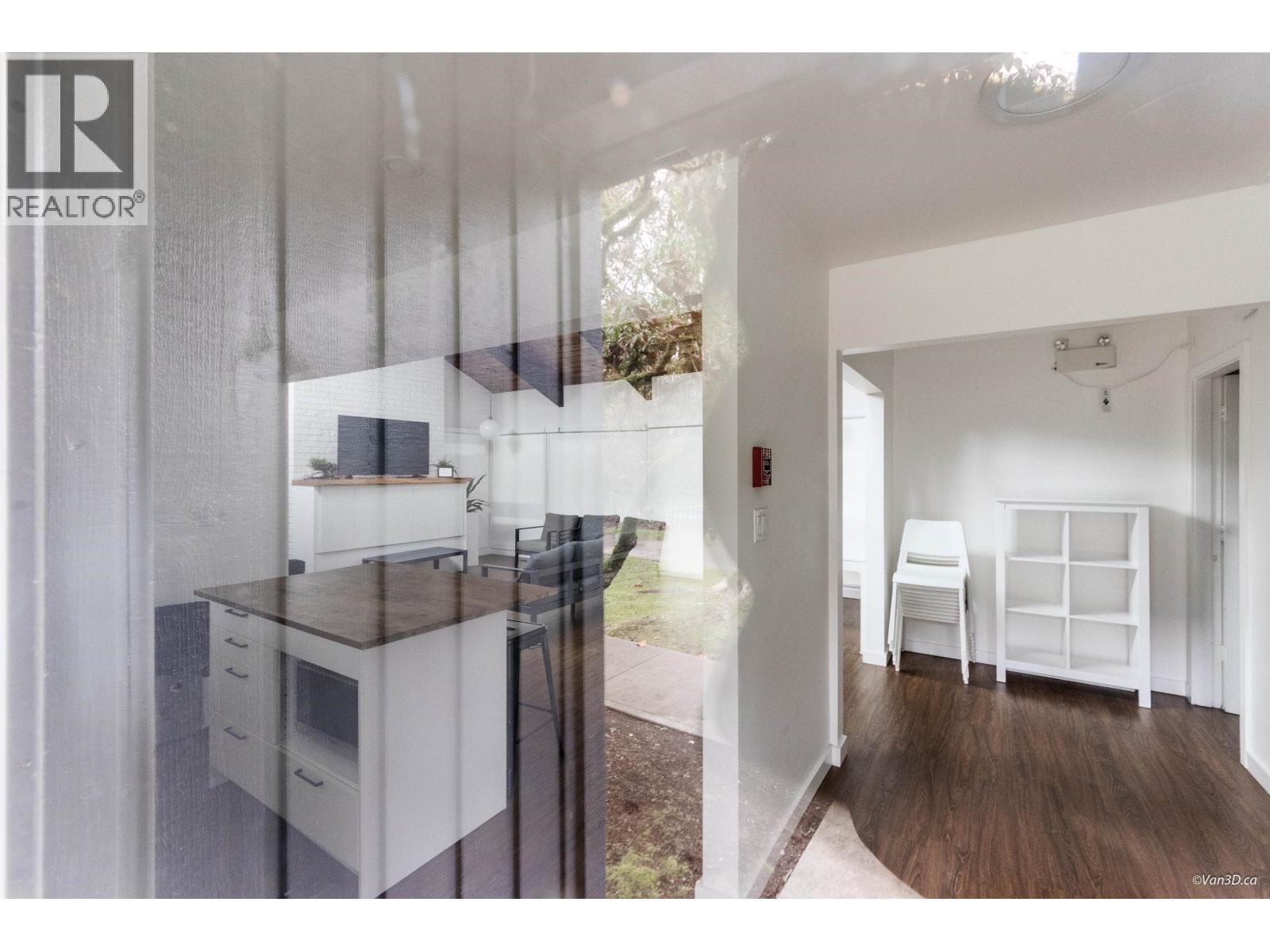 7305 Coronado Drive, Burnaby, British Columbia  V5A 1P9 - Photo 11 - R3071524