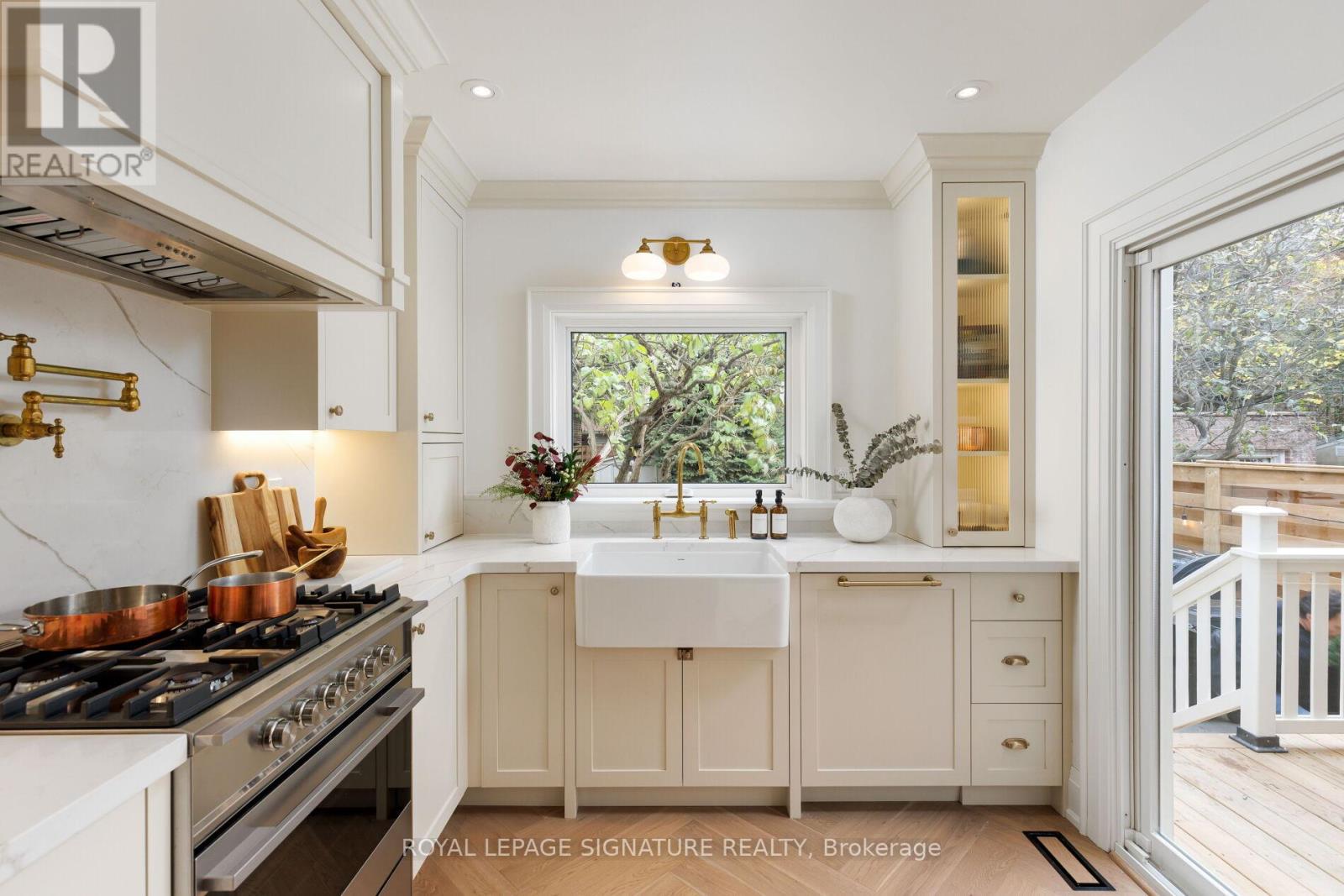 63 Orchard Park Boulevard, Toronto, Ontario  M4L 3E3 - Photo 15 - E12688360