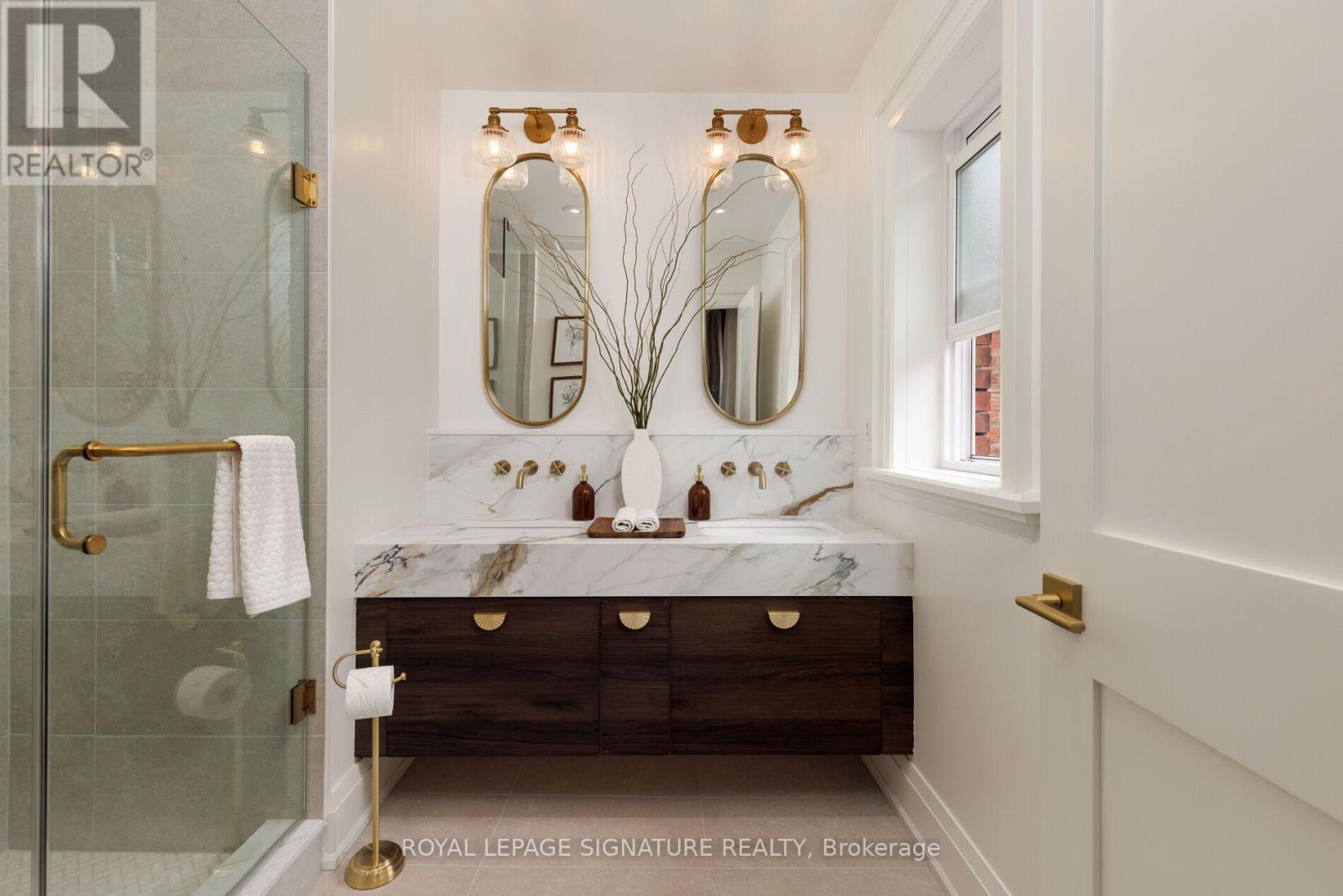 63 Orchard Park Boulevard, Toronto, Ontario  M4L 3E3 - Photo 22 - E12688360