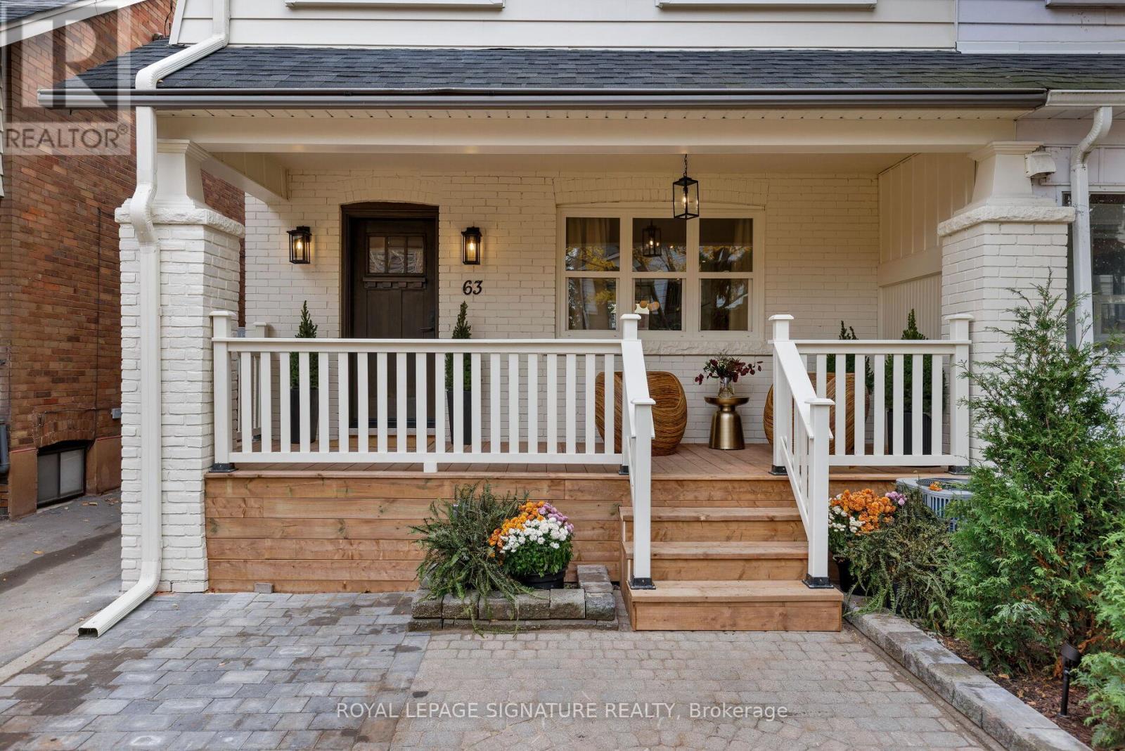 63 Orchard Park Boulevard, Toronto, Ontario  M4L 3E3 - Photo 3 - E12688360