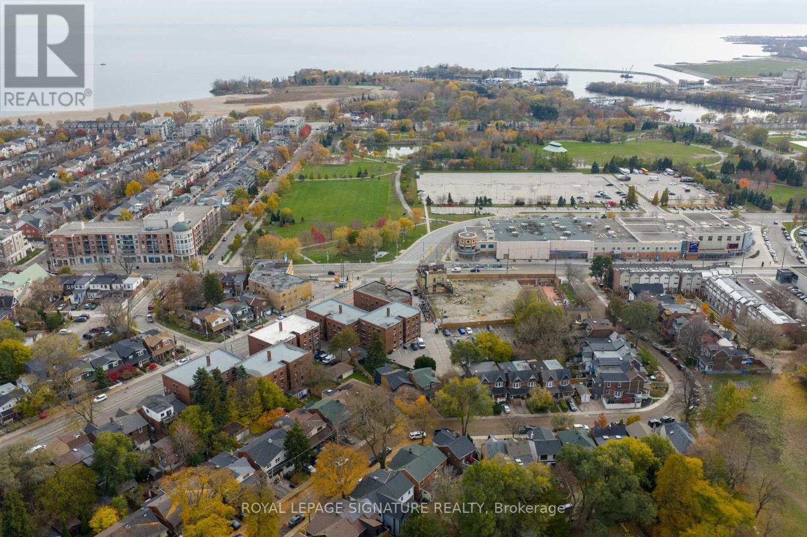 63 Orchard Park Boulevard, Toronto, Ontario  M4L 3E3 - Photo 34 - E12688360