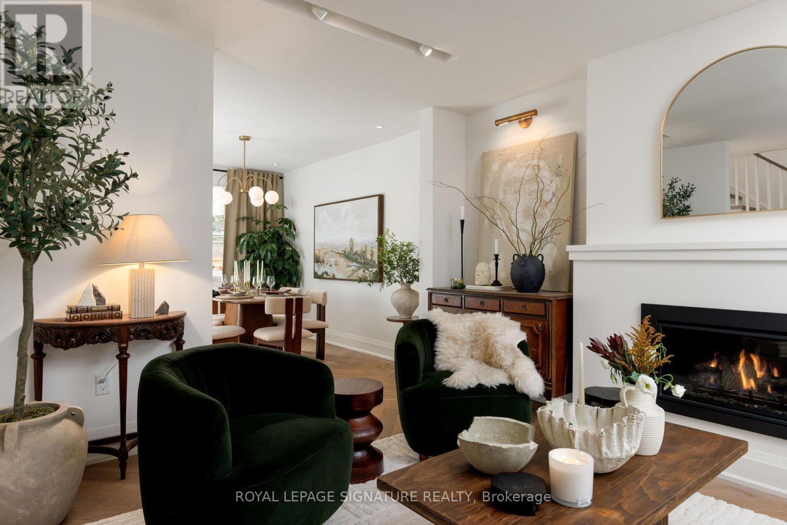 63 Orchard Park Boulevard, Toronto, Ontario  M4L 3E3 - Photo 9 - E12688360