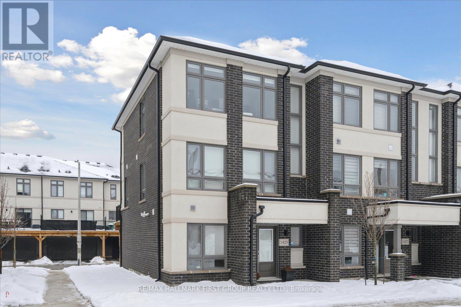 1425 Bradenton Path, Oshawa, Ontario  L1K 1G4 - Photo 1 - E12688518