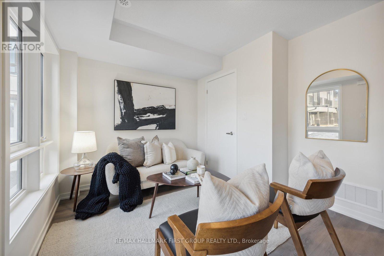 1425 Bradenton Path, Oshawa, Ontario  L1K 1G4 - Photo 5 - E12688518