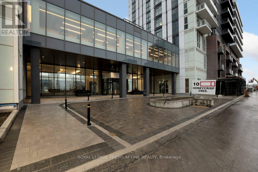 106 - 10 Honeycrisp Crescent, Vaughan, Ontario  L4K 5Z8 - Photo 3 - N12688364